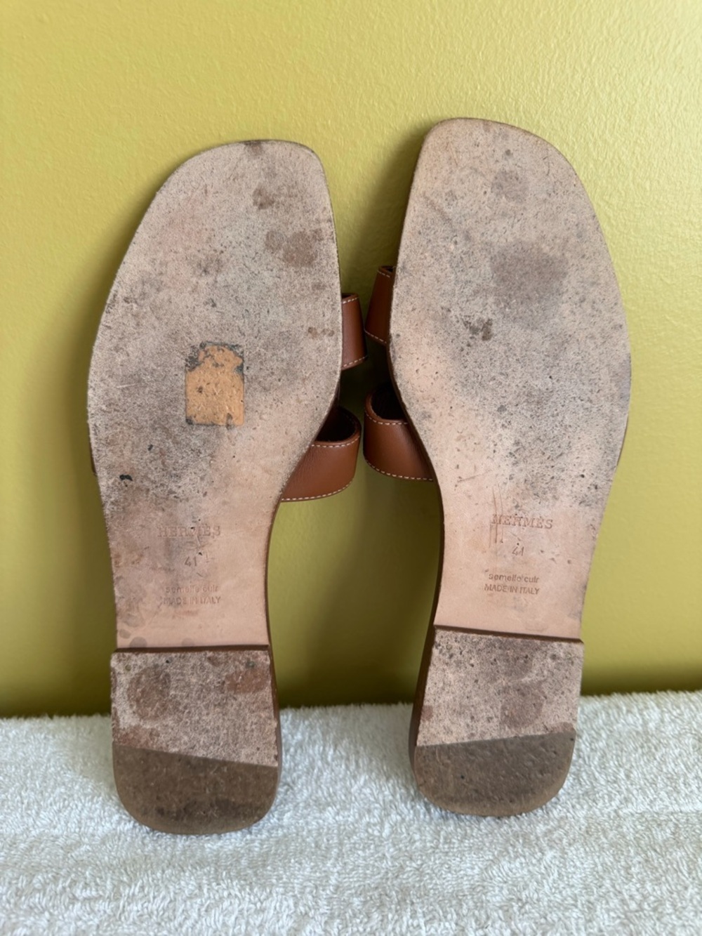 Hermes Iconic Oran Brown Slide Sandals - Picture 5 of 6